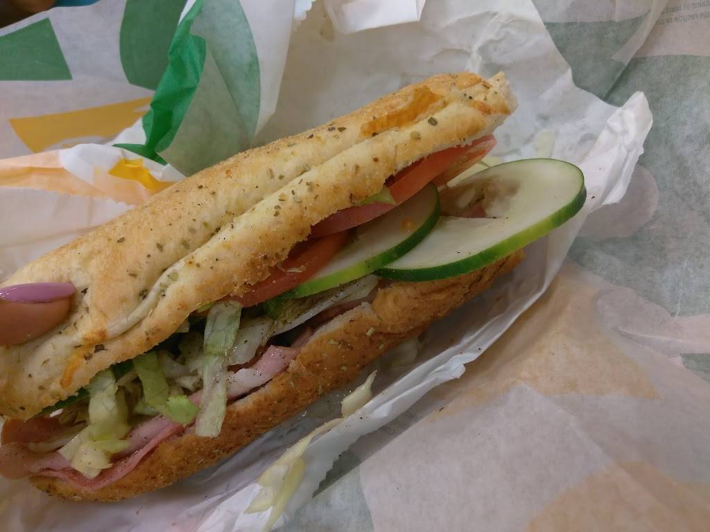 Subway | restaurant | 3479 Precision Dr, Nokomis, FL 34275, USA | 9414848999 OR +1 941-484-8999
