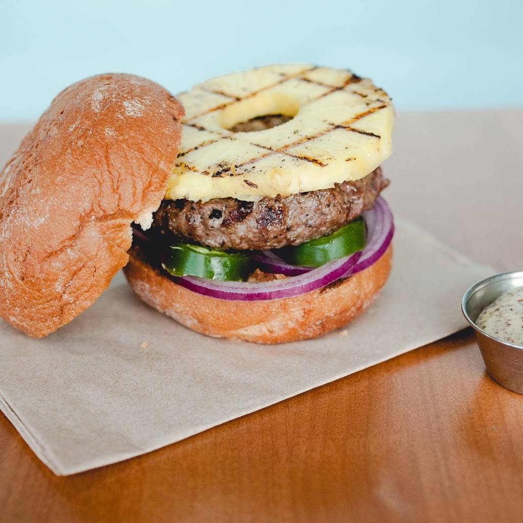 The Counter | restaurant | 10123 Riverside Dr, North Hollywood, CA 91602, USA | 8185091881 OR +1 818-509-1881