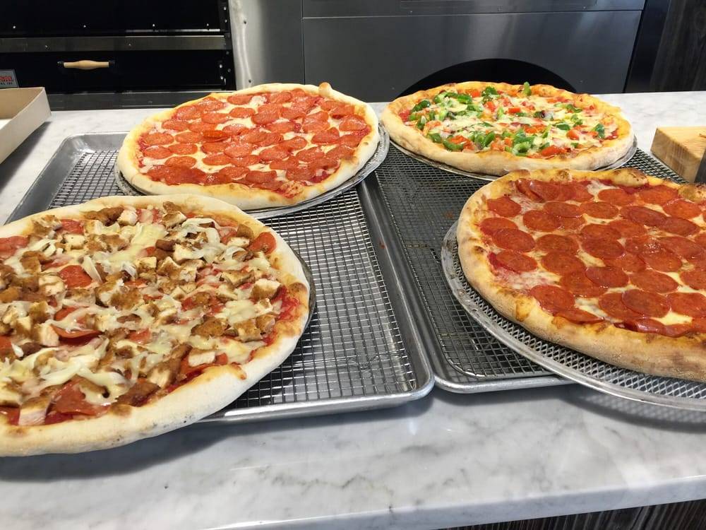 tallucis pizzeria | restaurant | 1249 Melville Rd, Farmingdale, NY 11735, USA | 6313909684 OR +1 631-390-9684