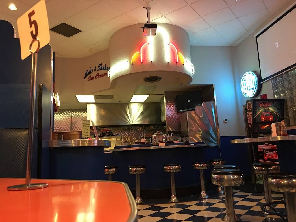 Jaspers Giant Burgers | restaurant | 2342 Sunrise Blvd, Rancho Cordova, CA 95670, USA | 9166310855 OR +1 916-631-0855