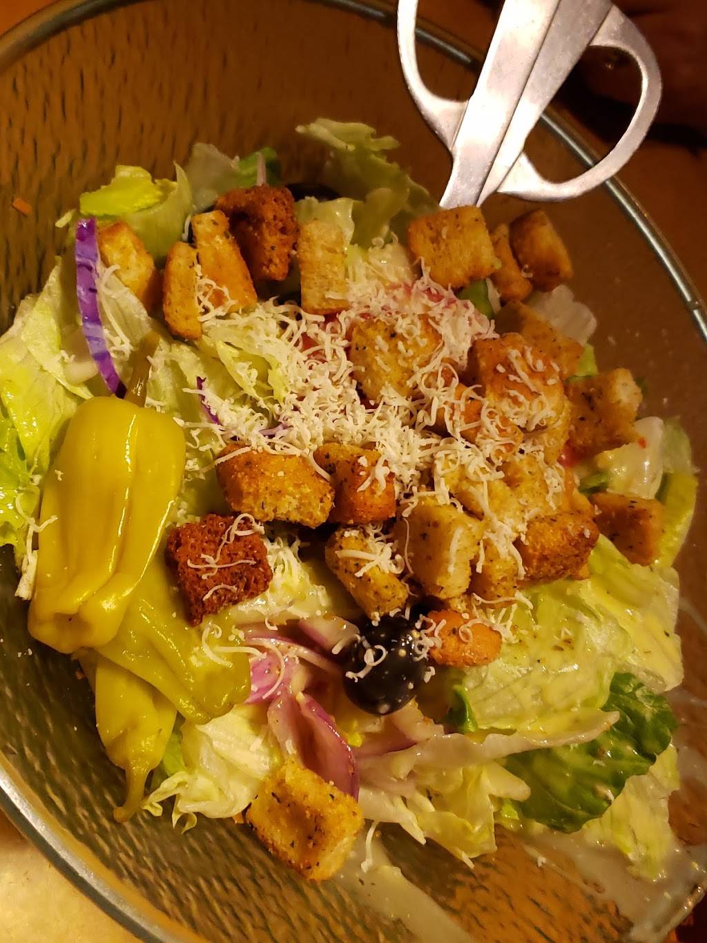 Olive Garden Italian Restaurant | meal takeaway | 6330 SW 3rd St, Oklahoma City, OK 73128, USA | 4054400345 OR +1 405-440-0345