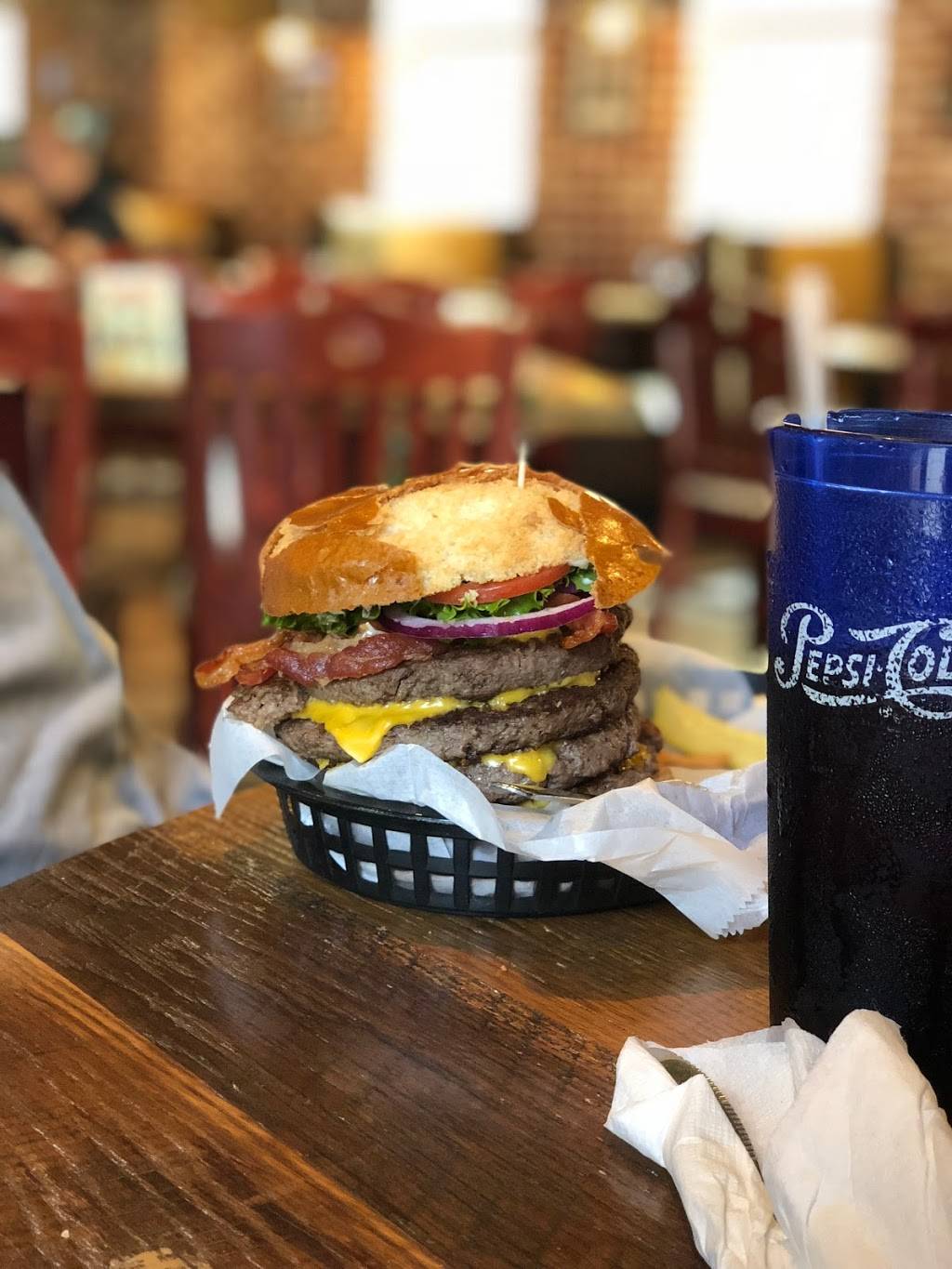 Brooklyn Brothers Pizza | restaurant | 8010 Crescent Park Dr, Gainesville, VA 20155, USA | 7037536663 OR +1 703-753-6663