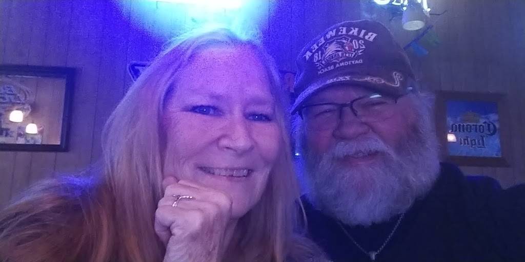 Rag Doll Bar & Grill | restaurant | 31 NE 44th St, Oakland Park, FL 33334, USA | 9543066689 OR +1 954-306-6689