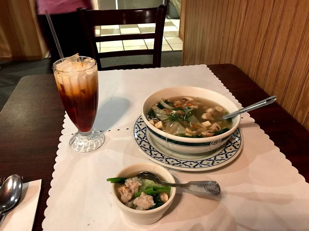 Thai House | restaurant | 200 W Hwy 12, Valley Springs, CA 95252, USA | 2097728549 OR +1 209-772-8549