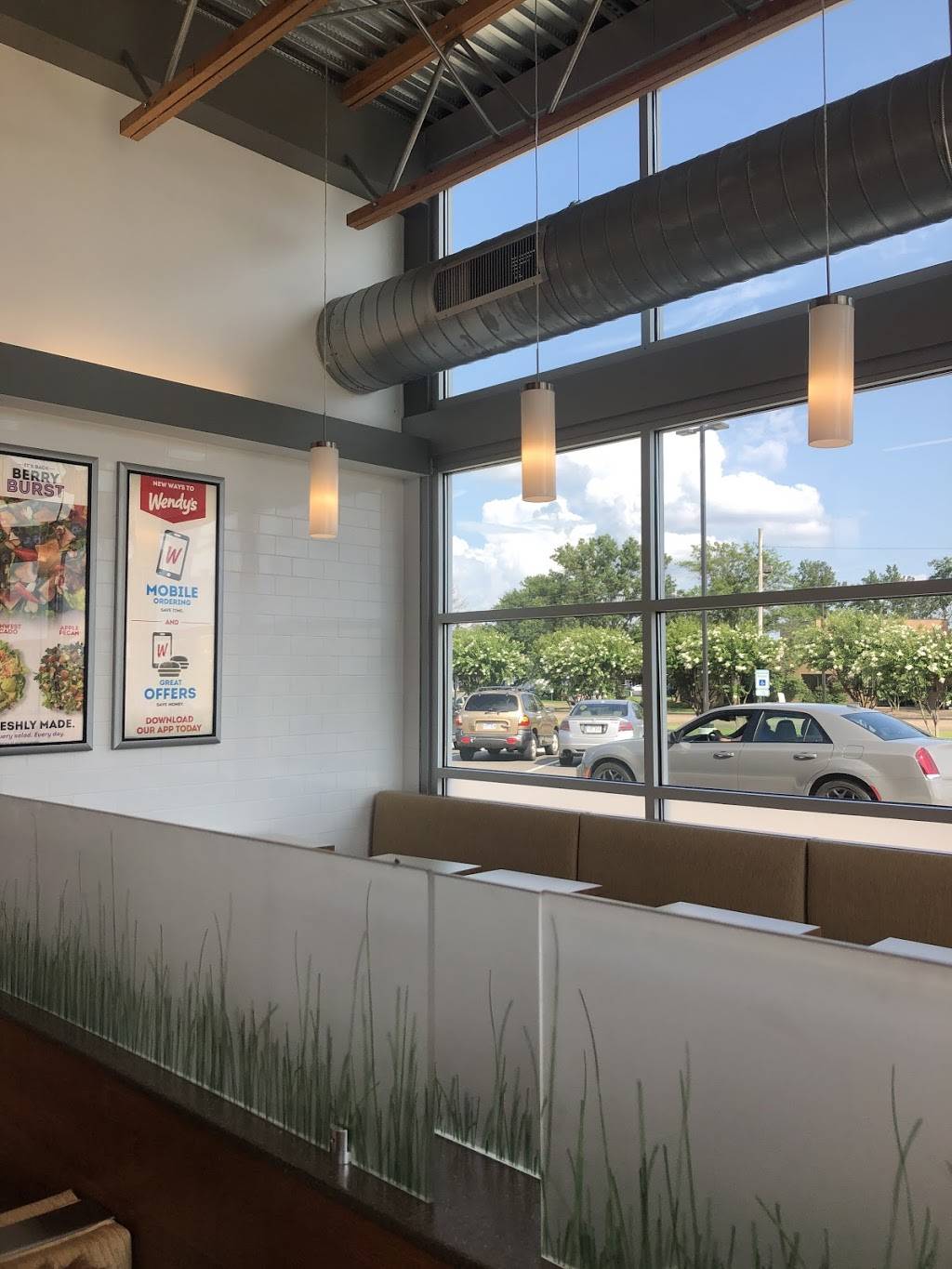 Wendys | restaurant | 3262 I-55, Service Rd, Marion, AR 72364, USA | 9014437217 OR +1 901-443-7217