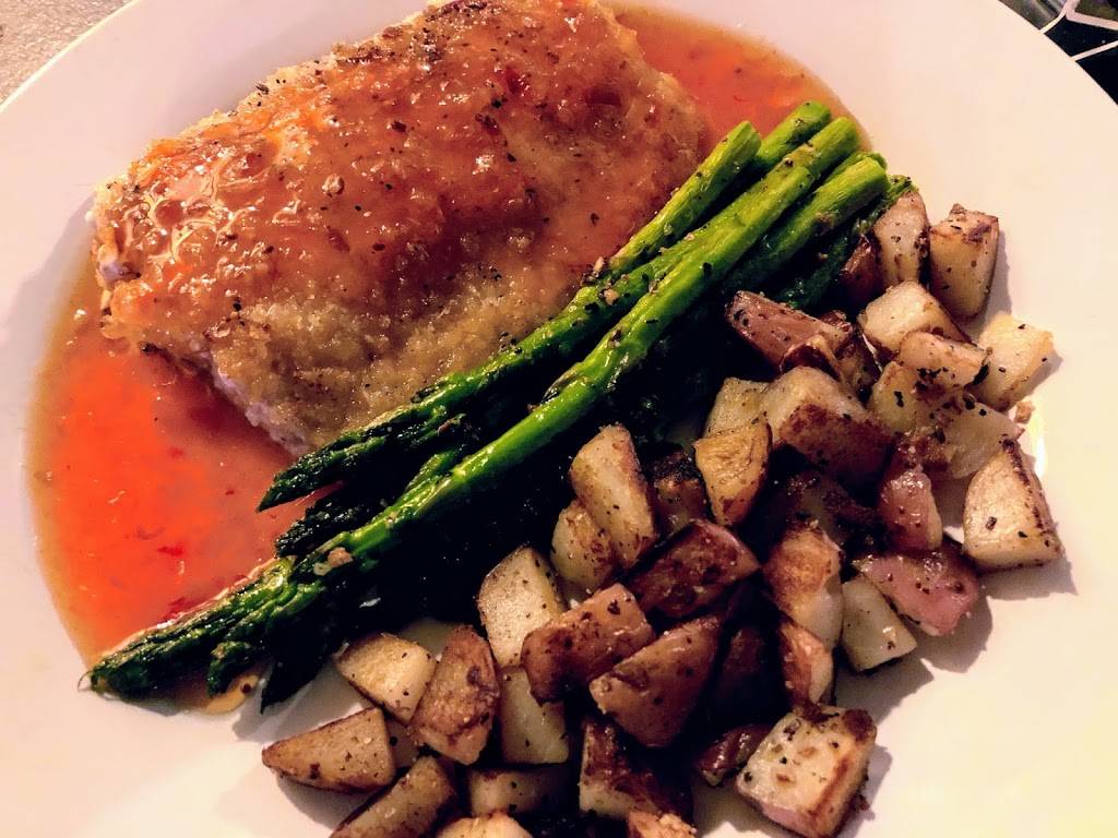 Abigails | restaurant | 206 Central St, Rocheport, MO 65279, USA | 5736983000 OR +1 573-698-3000