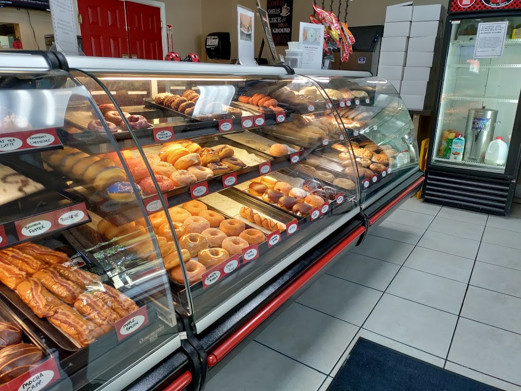 Love Bugs Bakery | bakery | 1609 S Wickham Rd, West Melbourne, FL 32904, USA | 3217222253 OR +1 321-722-2253