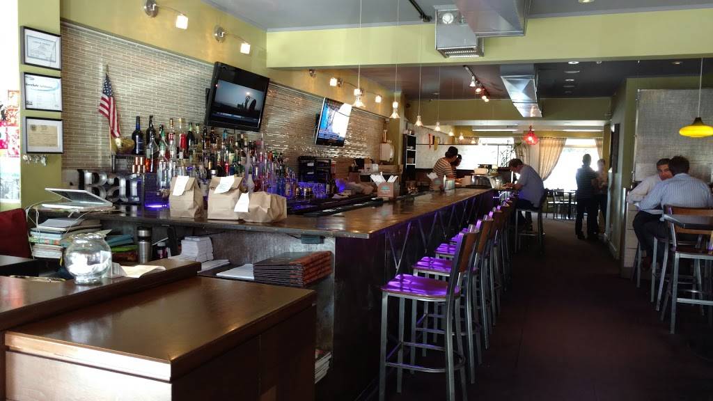 Reiki Sushi & Asian Bistro | restaurant | 239 Danbury Rd, Wilton, CT 06897, USA | 2037628788 OR +1 203-762-8788