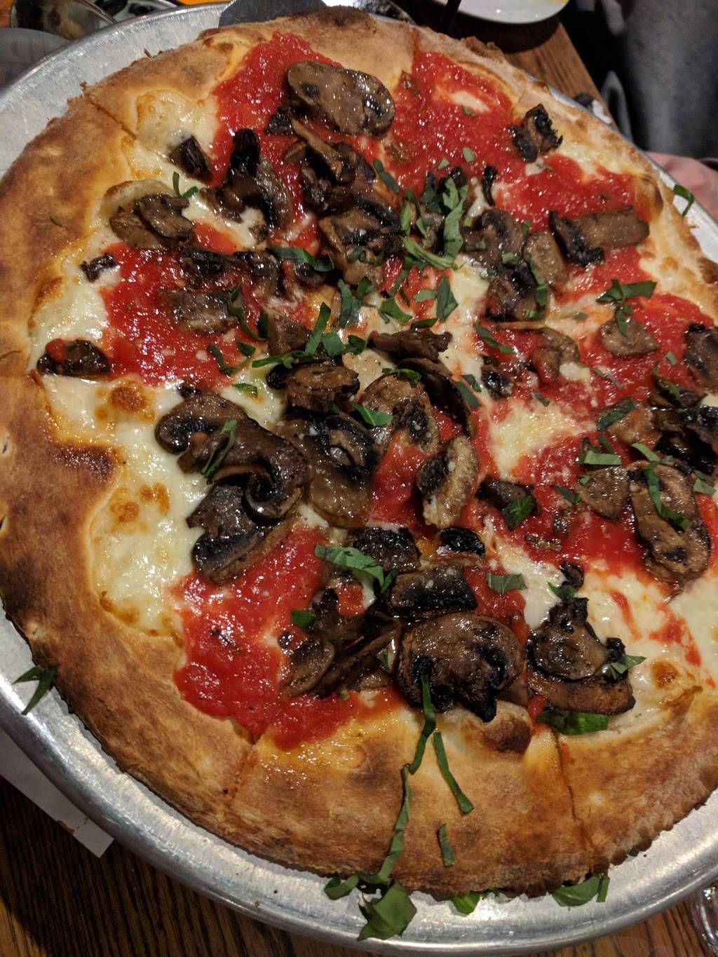 Urban CoalHouse Pizza + Bar | restaurant | 2 Bridge Ave, Red Bank, NJ 07701, USA | 7322121700 OR +1 732-212-1700