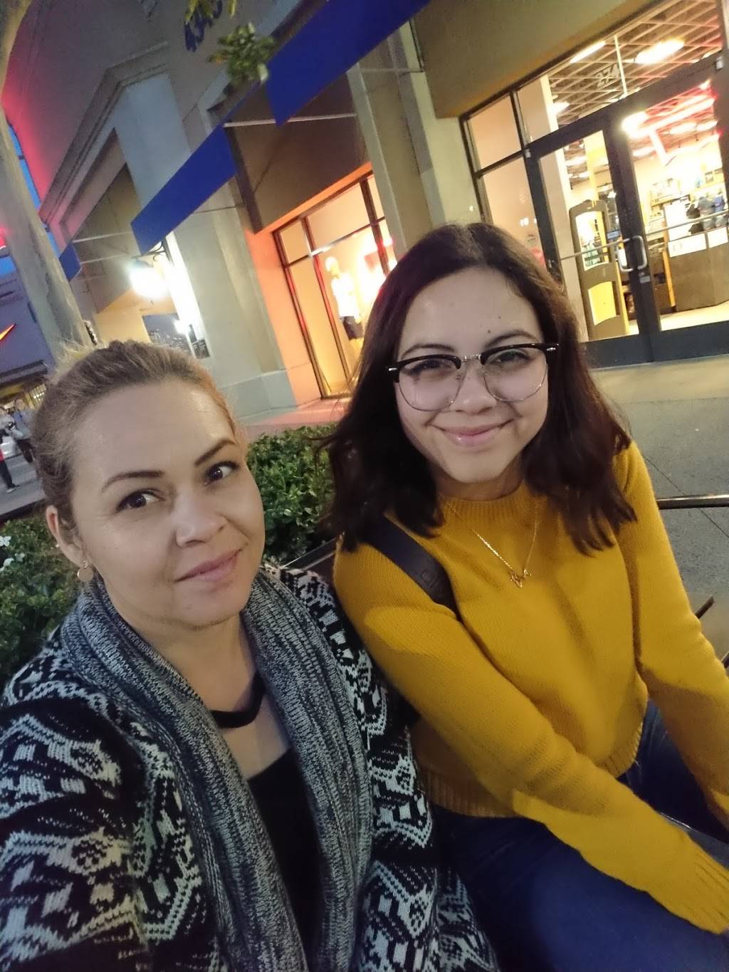 Charleys Philly Steaks | restaurant | 4211 Camino De La Plaza Ste 158G, San Diego, CA 92173, USA | 6196621300 OR +1 619-662-1300