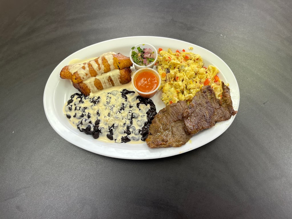 Loidas Square | restaurant | 137 Prospect St, Waltham, MA 02453, USA | 8579197988 OR +1 857-919-7988