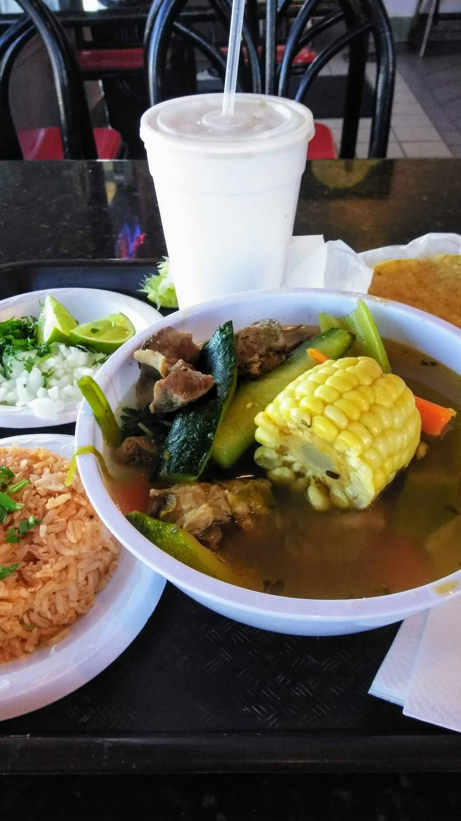 Palominos Mexican & Seafood | restaurant | 3860 Convoy St, San Diego, CA 92111, USA | 8582794025 OR +1 858-279-4025