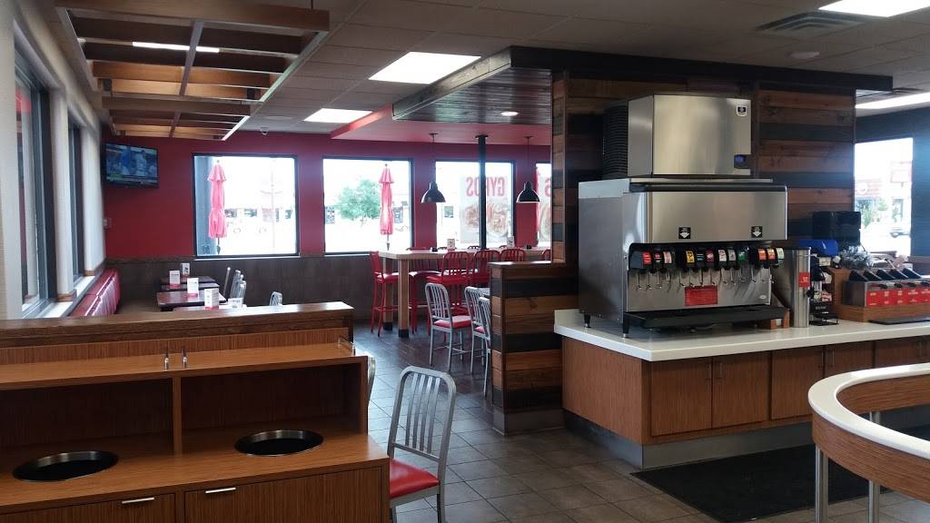 Arbys | restaurant | 409 S Duff Ave, Ames, IA 50010, USA | 5152320867 OR +1 515-232-0867