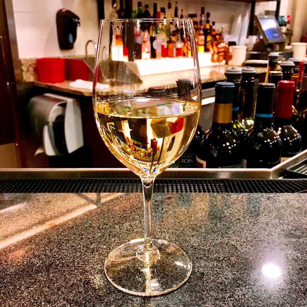 Nordstrom Grill | restaurant | 26200 Cedar Rd, Beachwood, OH 44122, USA | 2163782121 OR +1 216-378-2121