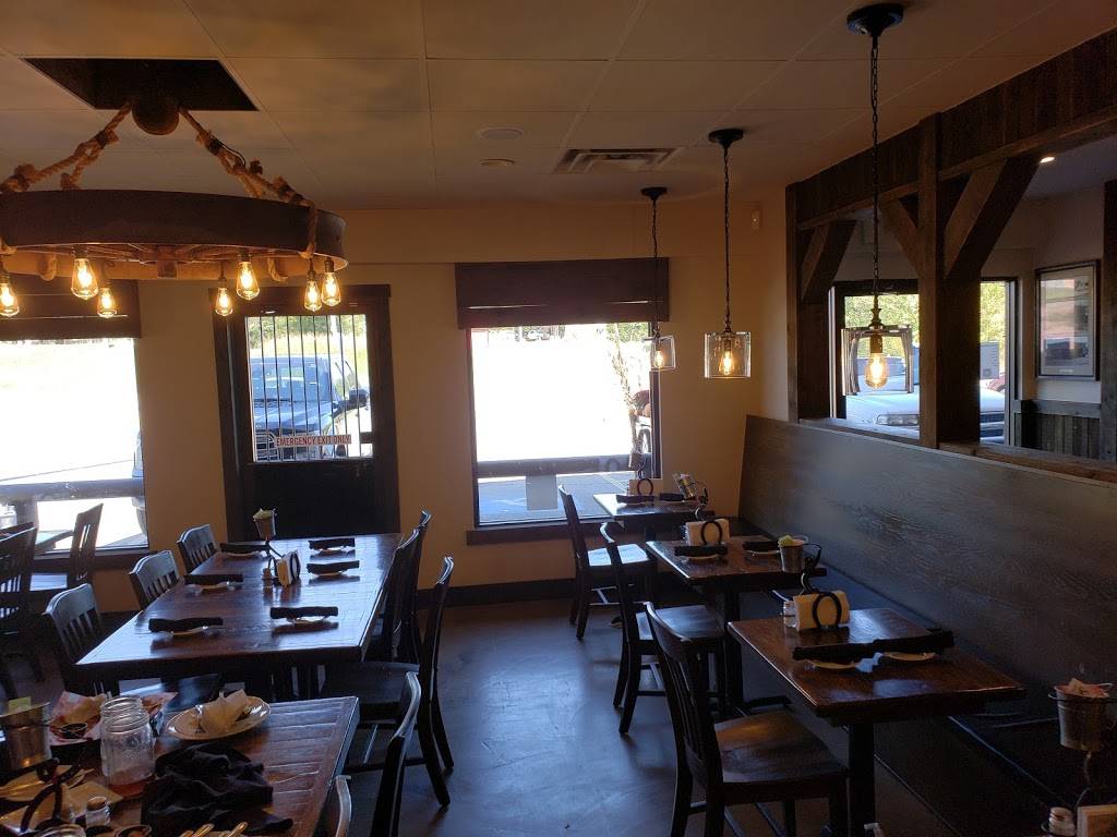 Mugsys Grubhouse | restaurant | 215 W Chicago Ave, Yale, OK 74085, USA | 9183874200 OR +1 918-387-4200