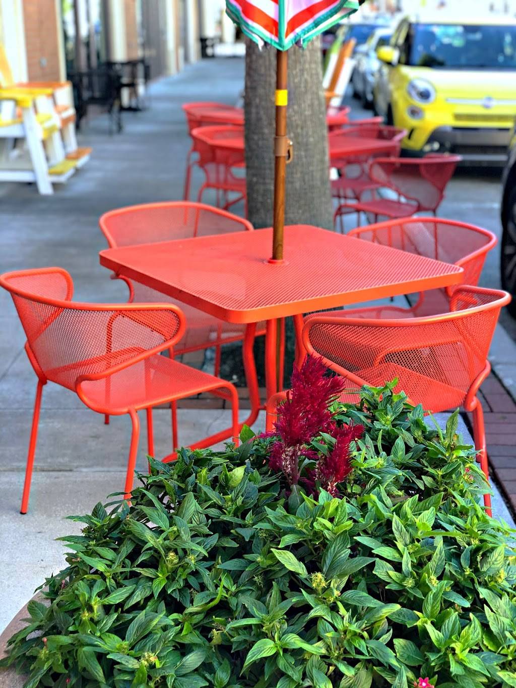 BFM seating | restaurant | 2080 Wheatsheaf Ln, Philadelphia, PA 19124, USA | 2152895411 OR +1 215-289-5411