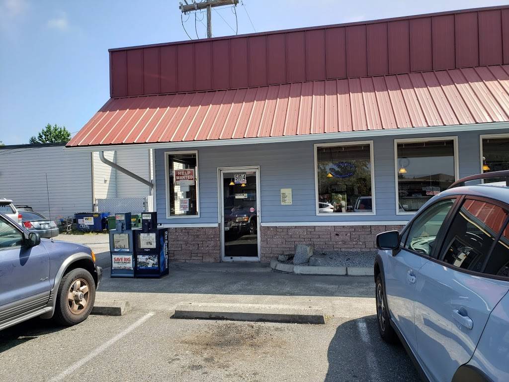 Starting Gate Restaurant | restaurant | 504 Auburn Way N, Auburn, WA 98002, USA | 2539394141 OR +1 253-939-4141