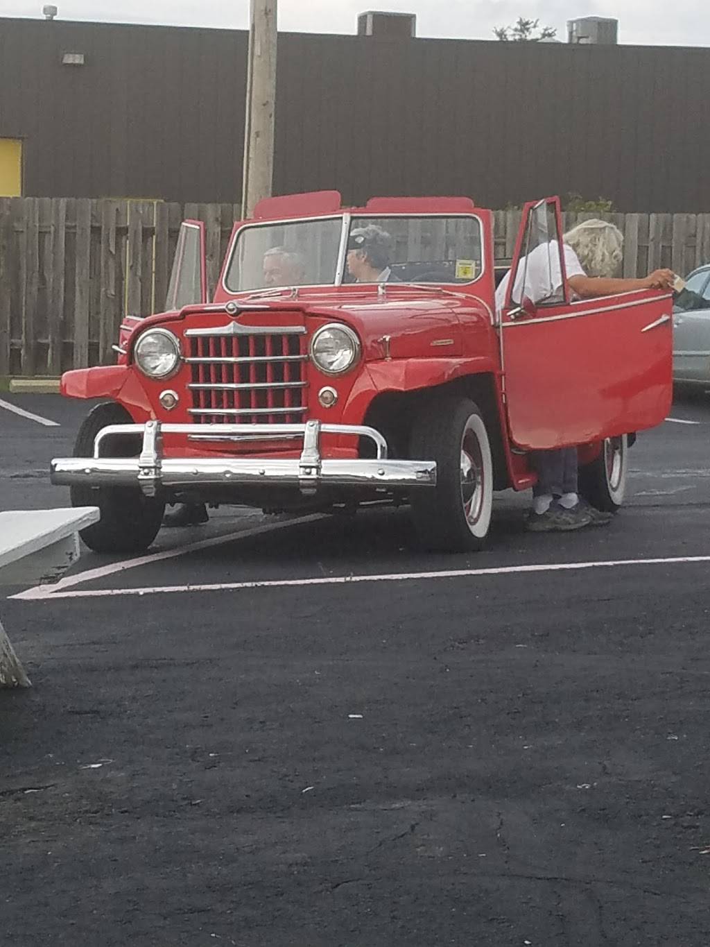 Annabelles Diner | restaurant | 8637 Twinbrook Rd, Mentor, OH 44060, USA | 4402556924 OR +1 440-255-6924