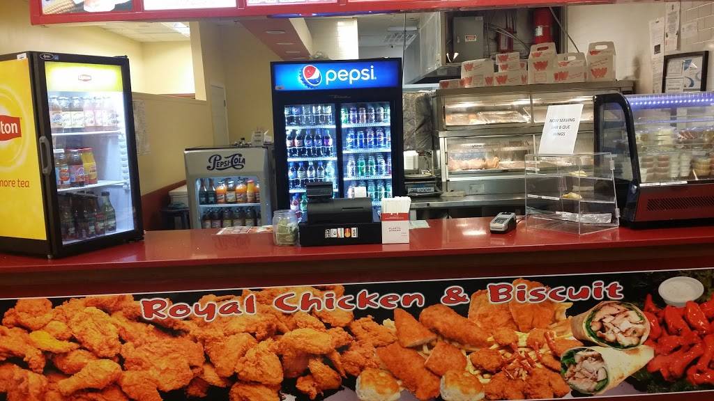 Royal Chicken and Biscuits | restaurant | 330 S Salem St #7, Dover, NJ 07801, USA | 8622449564 OR +1 862-244-9564