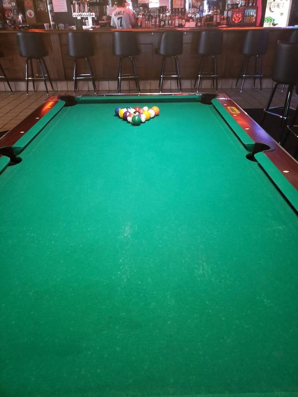 The Varsity Inn | restaurant | 7500 S University Blvd, Centennial, CO 80122, USA | 3037388282 OR +1 303-738-8282