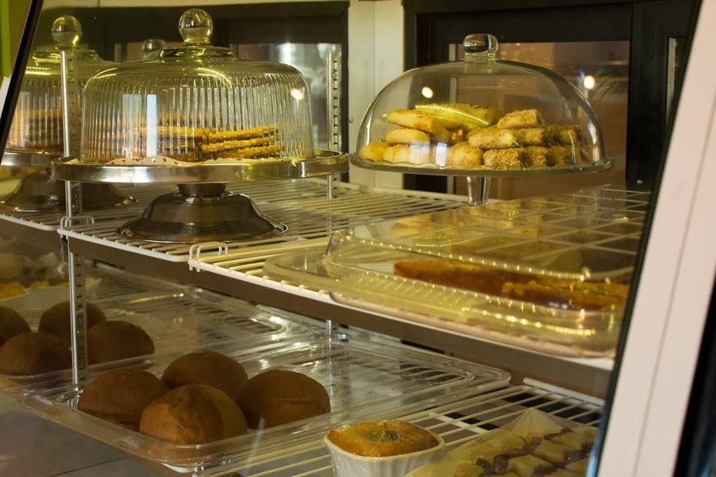 SemSem | restaurant | 2430 Bank St, Ottawa, ON K1V 0T7, Canada | 6137335736 OR +1 613-733-5736