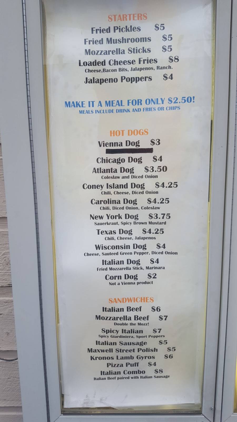 Chicagos Own | restaurant | 305 Oak Ridge Turnpike, Oak Ridge, TN 37830, USA | 8652723488 OR +1 865-272-3488