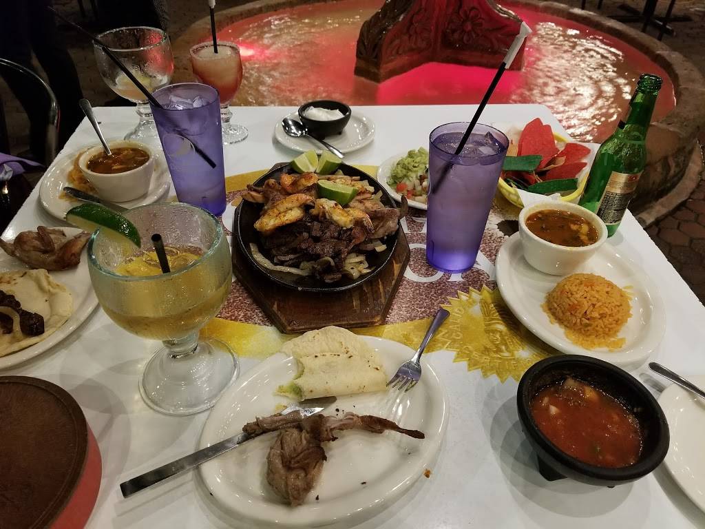 Fiesta En Guadalajara | restaurant | 3522 Irvington Blvd, Houston, TX 77009, USA | 7132271800 OR +1 713-227-1800