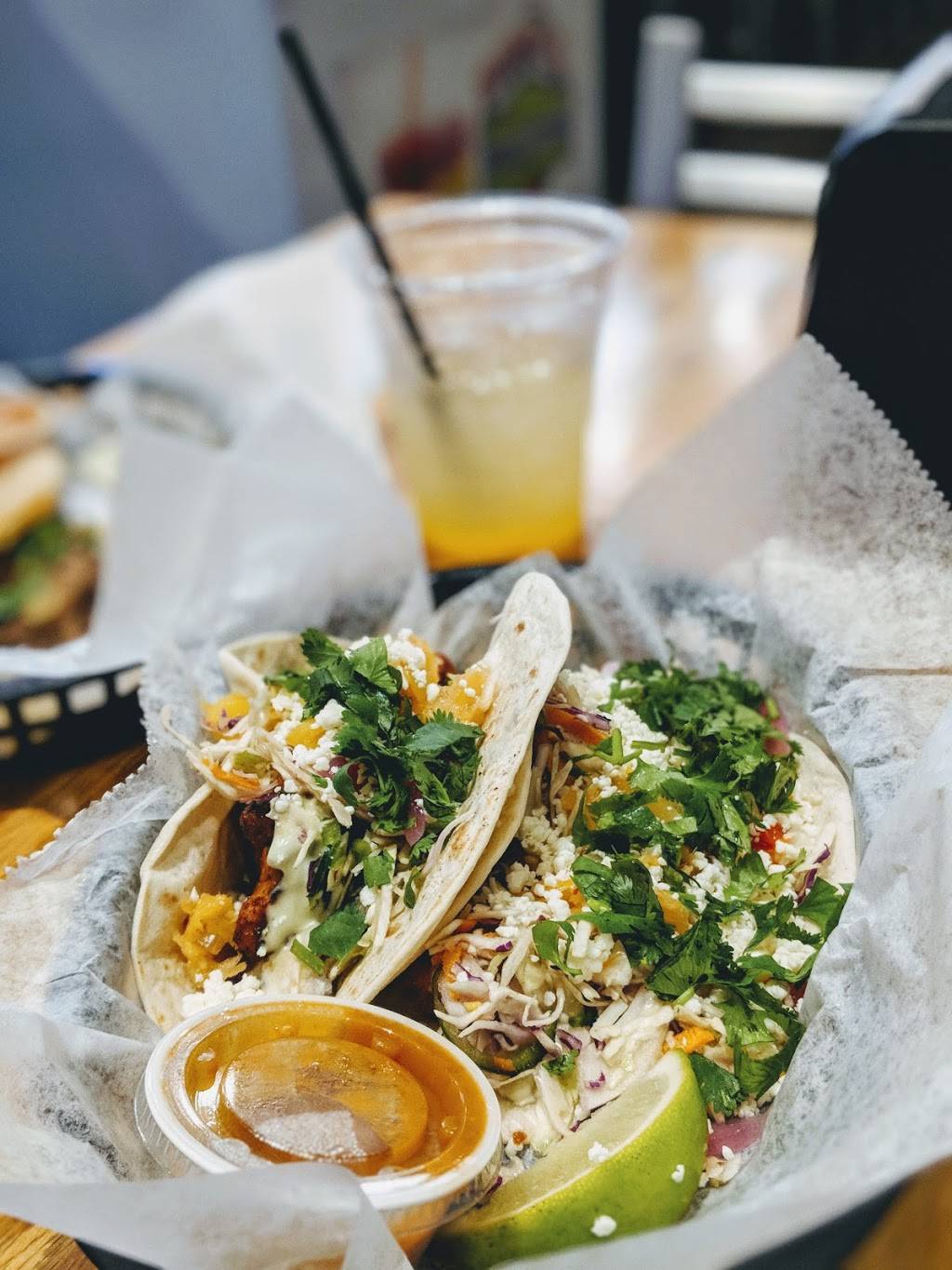 Daddys Tacos | restaurant | 1800 Independence Pkwy #120, McKinney, TX 75072, USA | 2145920571 OR +1 214-592-0571