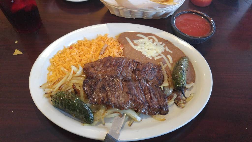 El Nopal | restaurant | 12418 La Grange Rd suite 120, Louisville, KY 40245, USA | 5022431301 OR +1 502-243-1301
