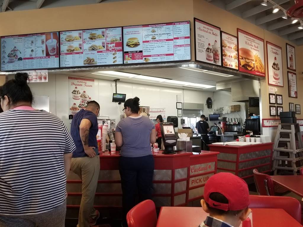 Freddys Frozen Custard & Steakburgers | restaurant | 601 S Telshor Blvd, Las Cruces, NM 88011, USA | 5752881644 OR +1 575-288-1644