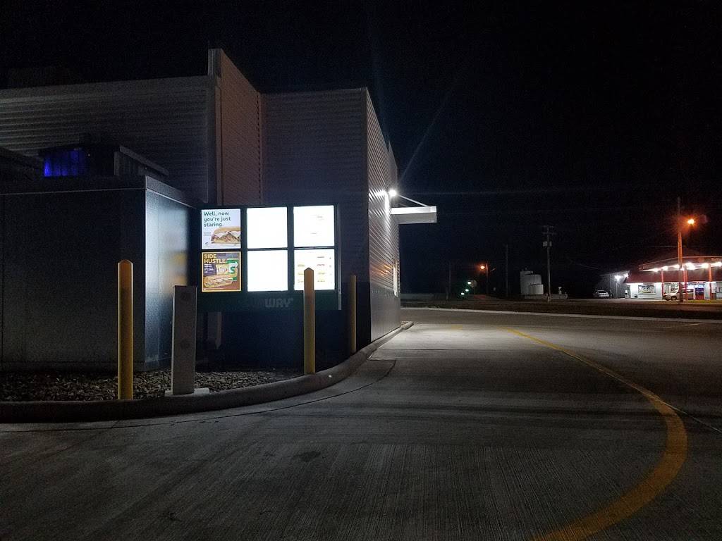 Subway | meal takeaway | 104 S Ash St, Buffalo, MO 65622, USA | 4173451512 OR +1 417-345-1512