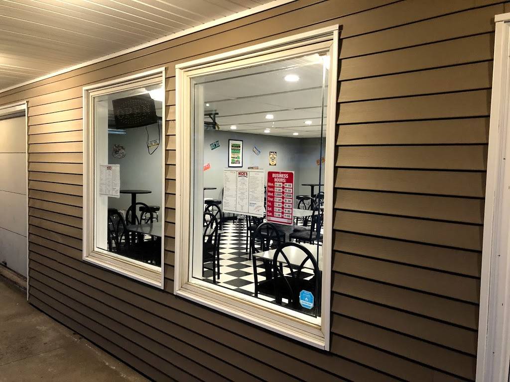 Nicks Snack Shack | restaurant | 515 Main St, Barton, VT 05822, USA | 8025257125 OR +1 802-525-7125