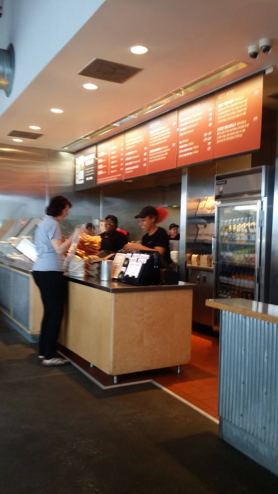 Chipotle Mexican Grill | restaurant | 11440 Midlothian Turnpike Ste F, North Chesterfield, VA 23235, USA | 8043792791 OR +1 804-379-2791