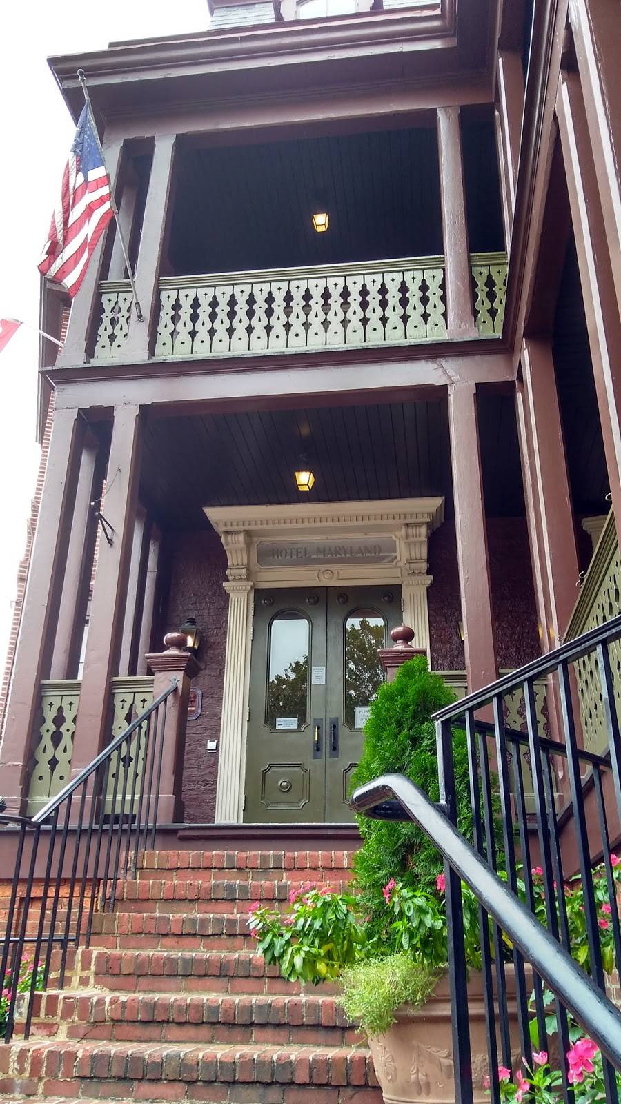 Subway | restaurant | 228 Main St, Annapolis, MD 21401, USA | 4109900095 OR +1 410-990-0095