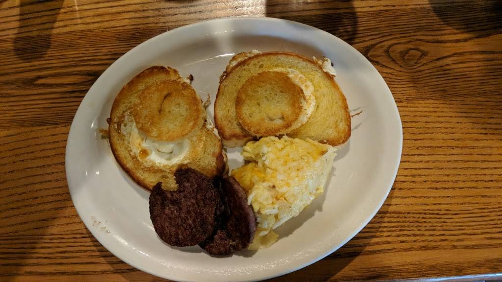 Cracker Barrel Old Country Store | restaurant | 4001 SW 43rd St, Gainesville, FL 32608, USA | 3523752424 OR +1 352-375-2424