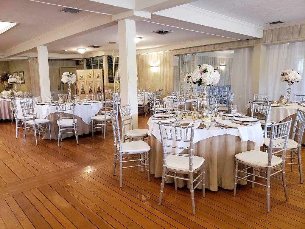 The Pines | restaurant | 115 Fountain St S, Cambridge, ON N3H 1J2, Canada | 5196500412 OR +1 519-650-0412