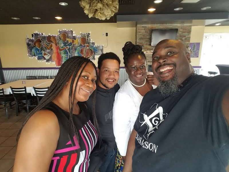 The Pelican House Restaurant | restaurant | 107 S Cedar Ridge Dr, Duncanville, TX 75116, USA | 9722960403 OR +1 972-296-0403