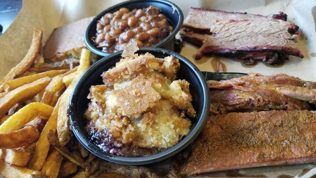 MISSION BBQ | restaurant | 6930 75th St, Kenosha, WI 53142, USA | 2626499773 OR +1 262-649-9773