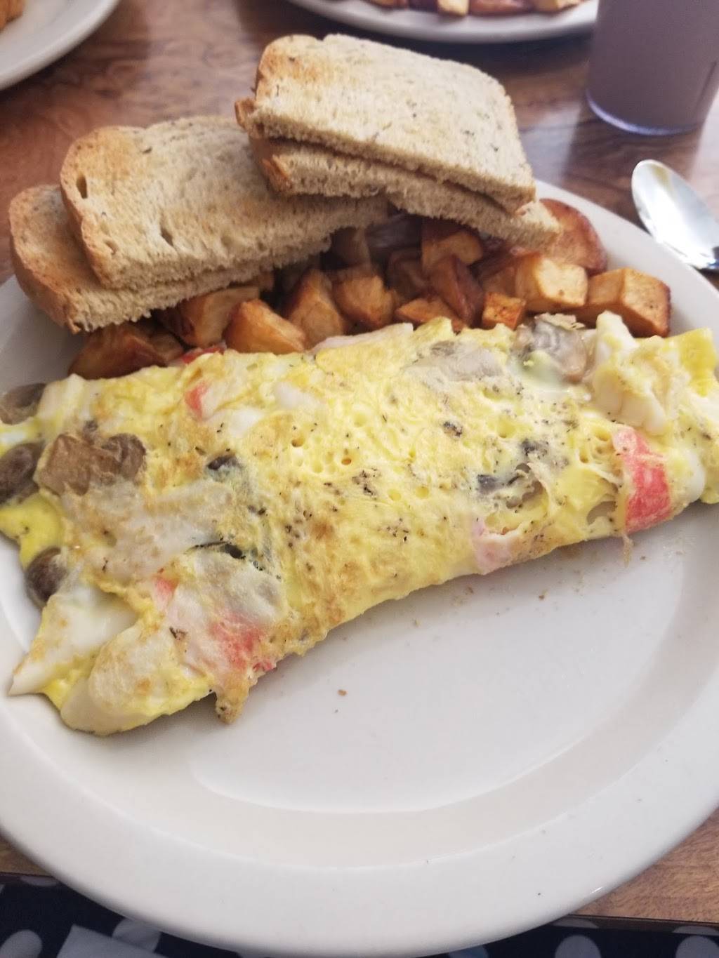 Beverlys La Croisette | restaurant | 7401 Gulf Blvd, St Pete Beach, FL 33706, USA | 7273602253 OR +1 727-360-2253