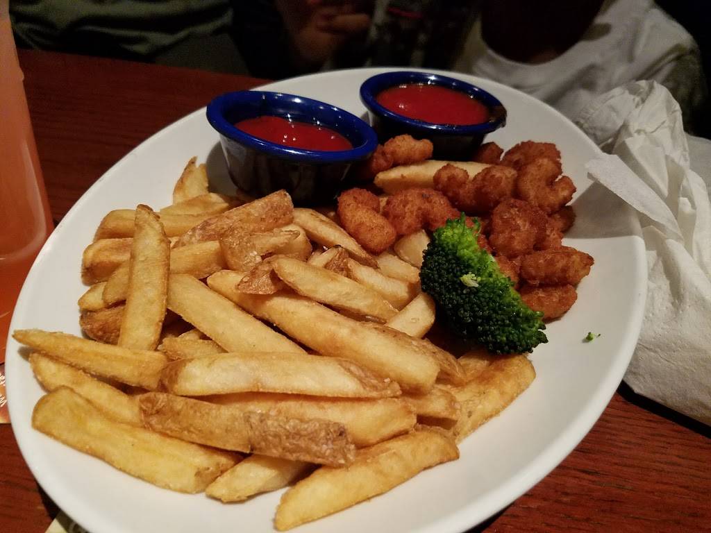 Red Lobster | restaurant | 5051 Auth Way, Camp Springs, MD 20746, USA | 3014233715 OR +1 301-423-3715