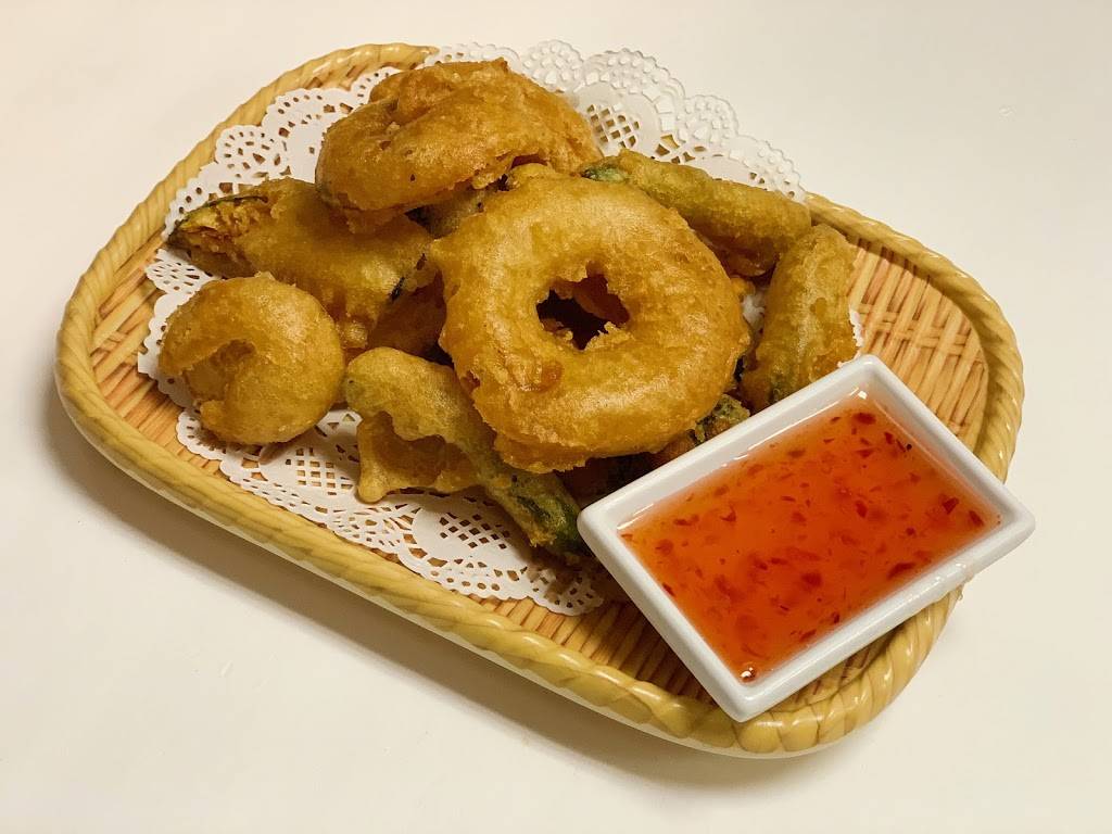 Thai Chefs Restaurant - Santa Clarita | restaurant | 28014 Seco Canyon Rd, Santa Clarita, CA 91390, USA | 6615130350 OR +1 661-513-0350