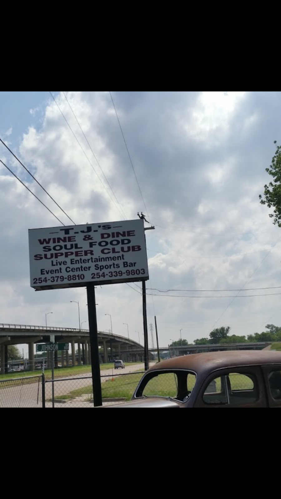 T.J.s | restaurant | 901 E Johnson St, Waco, TX 76704, USA | 2543798810 OR +1 254-379-8810