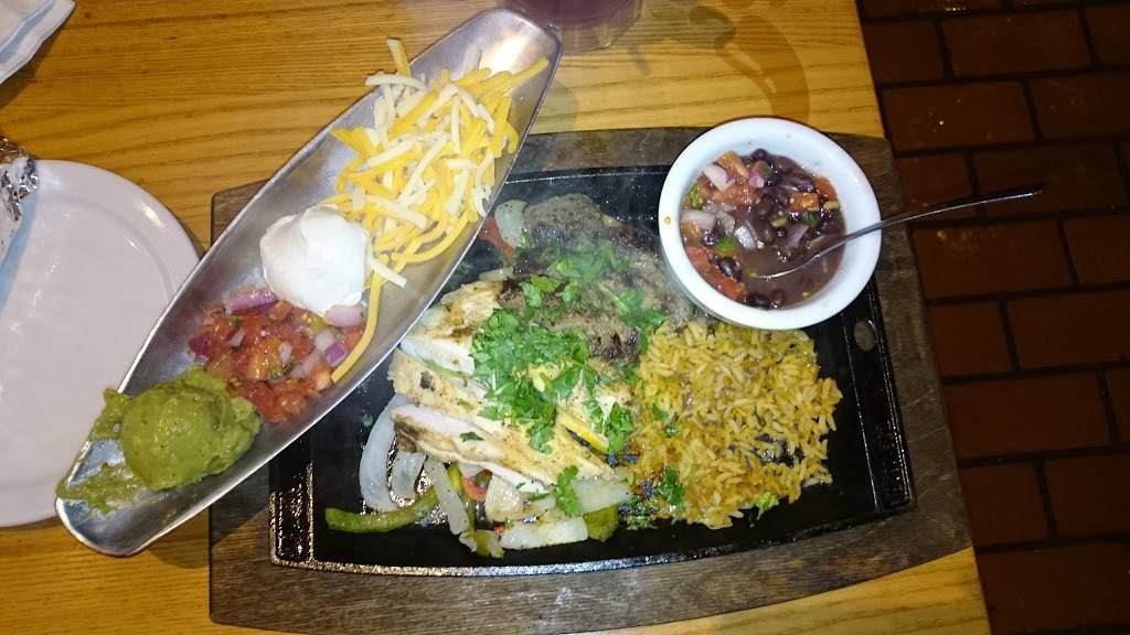 Chilis Grill & Bar | meal takeaway | 4289 S Tamiami Trail, Venice, FL 34293, USA | 9414974131 OR +1 941-497-4131