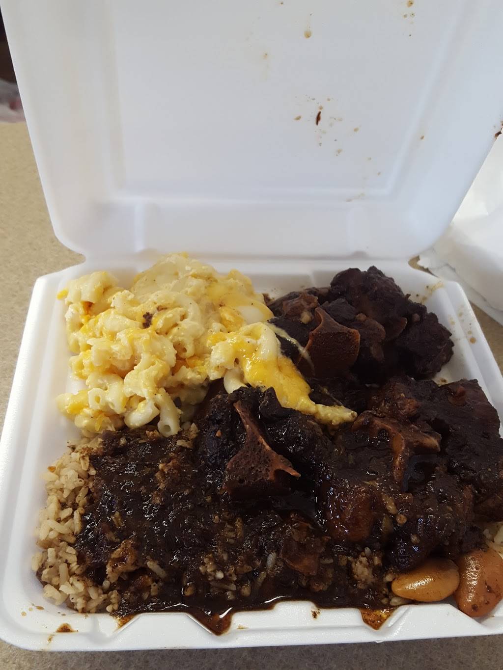 This Is It | restaurant | 211 Genesee St, Rochester, NY 14611, USA | 5854131701 OR +1 585-413-1701