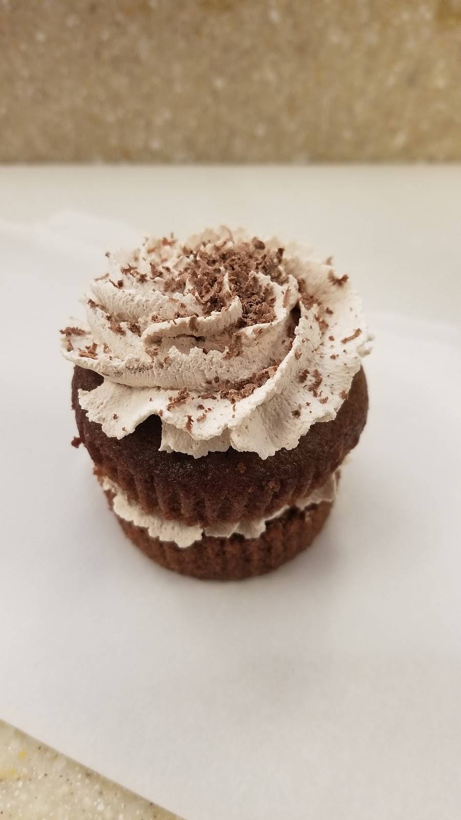 Sweet Embellishments | restaurant | 5555 Stearns St #107, Long Beach, CA 90815, USA | 5624301800 OR +1 562-430-1800