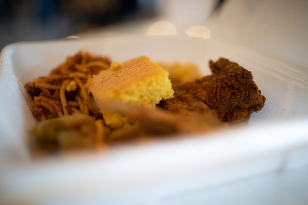 South District Market | restaurant | 947 US-6, Iowa City, IA 52240, USA | 3198049650 OR +1 319-804-9650