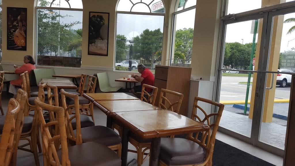 Pollo Tropical | restaurant | 8975 S Dixie Hwy, Miami, FL 33156, USA | 3056629035 OR +1 305-662-9035