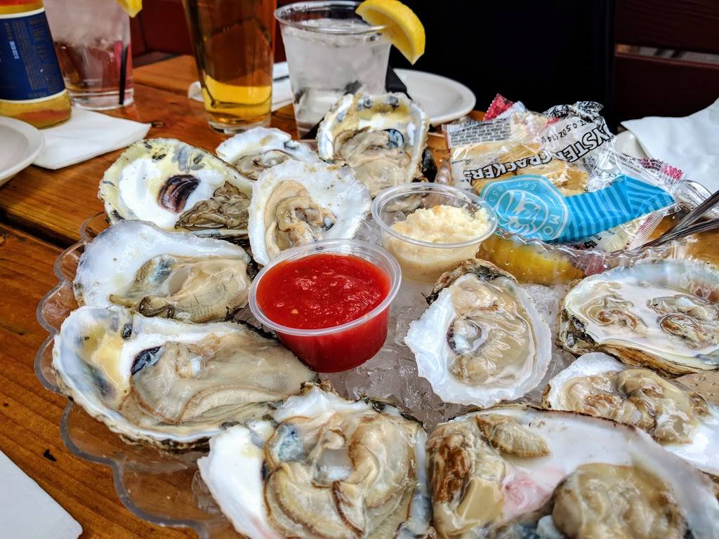 Casey Moores Oyster House | restaurant | 850 S Ash Ave, Tempe, AZ 85281, USA | 4809689935 OR +1 480-968-9935