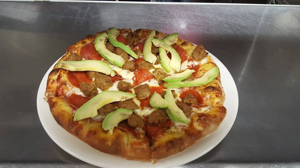 Oggis | restaurant | 2595 E Chapman Ave, Fullerton, CA 92831, USA | 7145264447 OR +1 714-526-4447