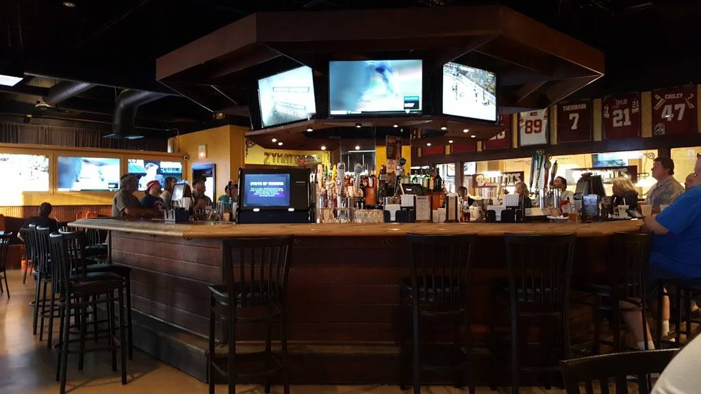 Brittanys Restaurant | restaurant | 12449 Dillingham Square, Woodbridge, VA 22192, USA | 7037300728 OR +1 703-730-0728